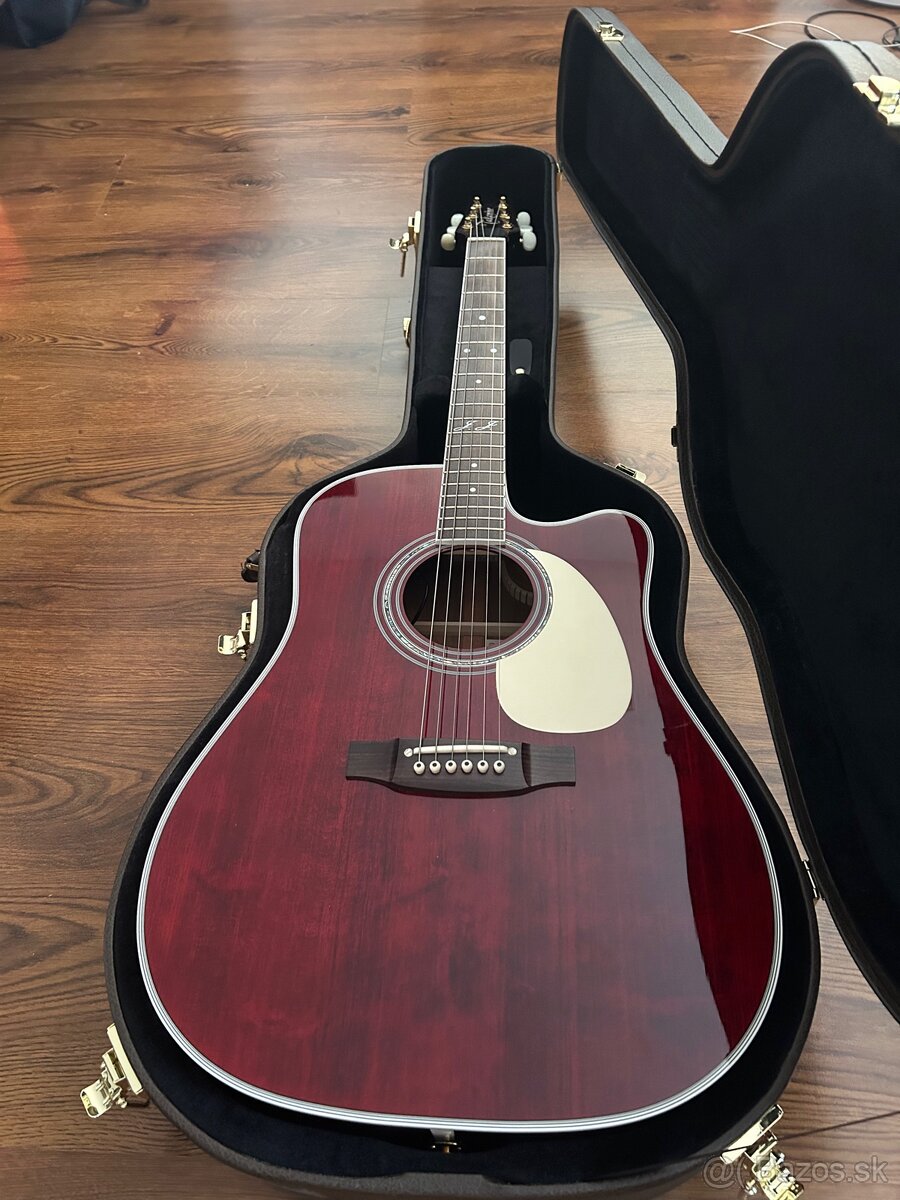 Predám el.akustickú gitaru Takamine JJ325SRC