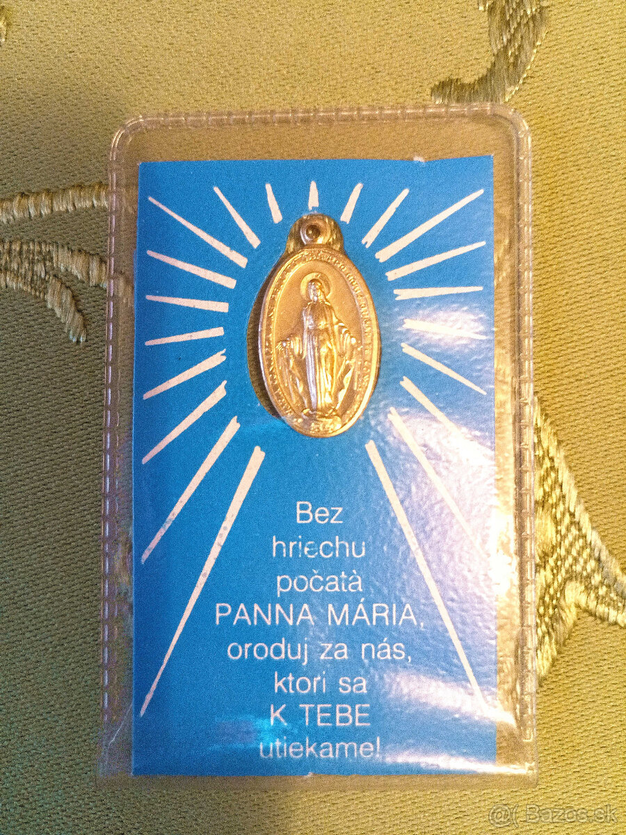 Predám pozlátený Medailón Panny Márie 15 x 20 mm