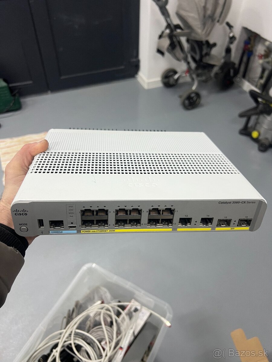 Cisco catalyst switch WS-C3560CX-12PC-S