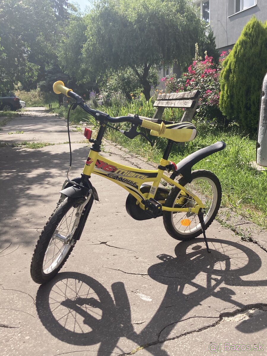 Detský bicykel a trojkolka