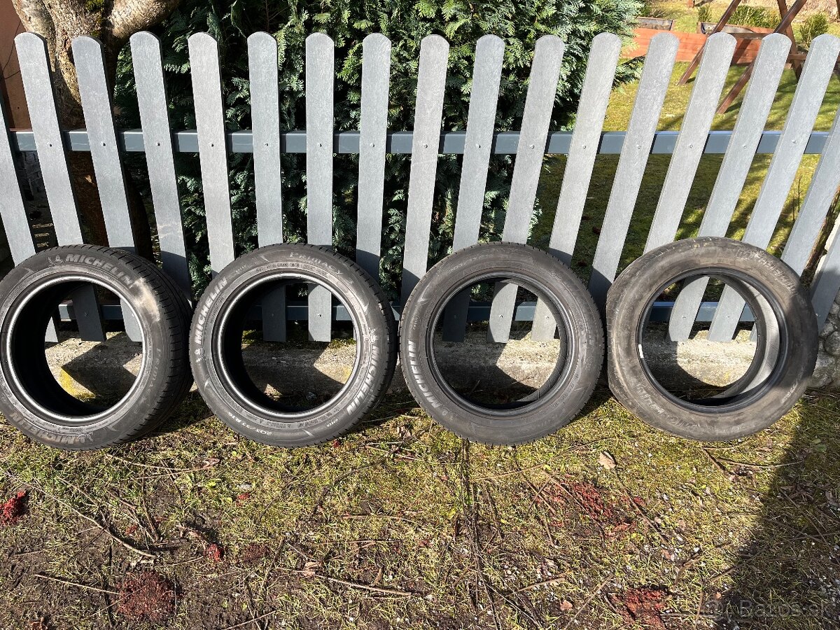 O-Letné pneumatiky Michelin R16
