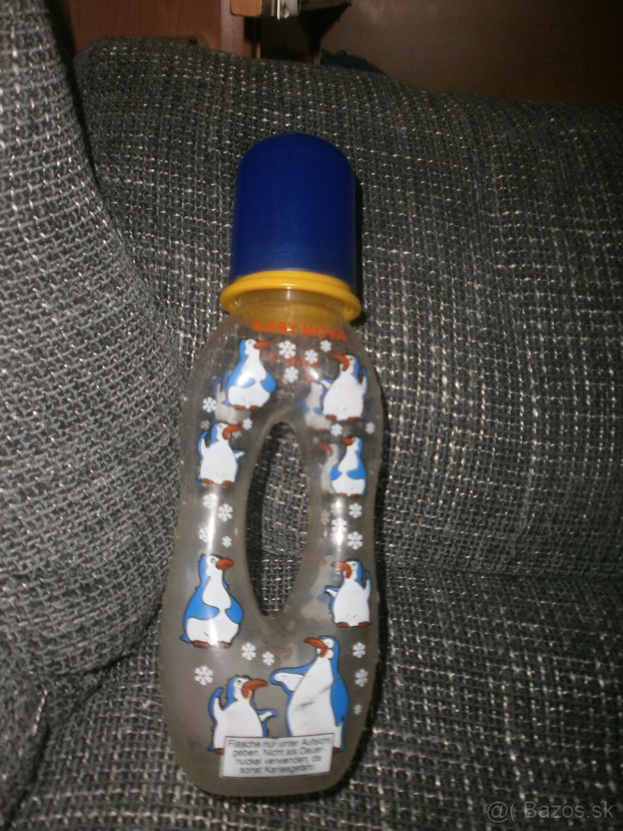 retro kojenecka flaska