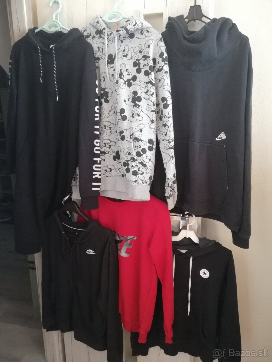Mikina Nike