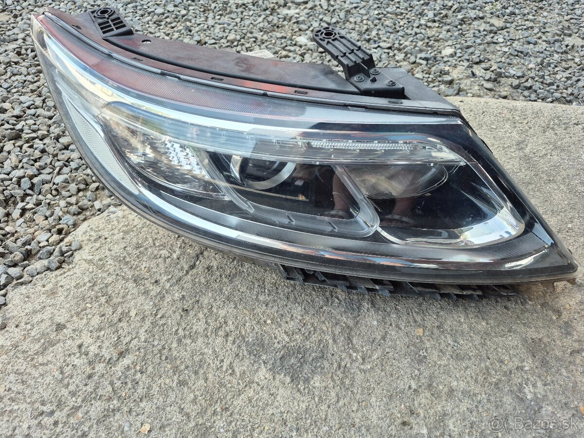 Kia Sorento II. lift 2012-2015 kapota predná originál, blat