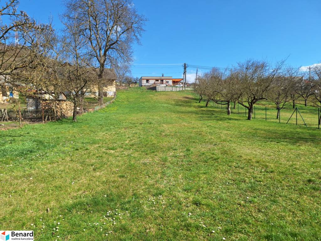 STAVEBNÝ POZEMOK, VŠETKY IS, 1323m2, ŠARIŠSKÉ SOKOLOVCE
