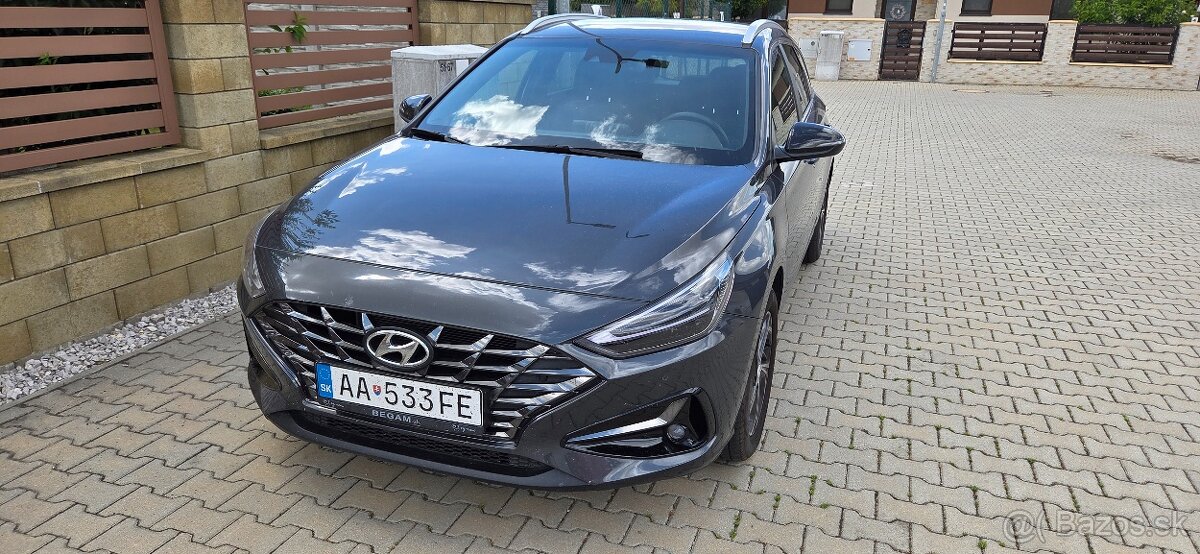 Predam Hyundai i30 cw , 1.5i cvvt , 81kw