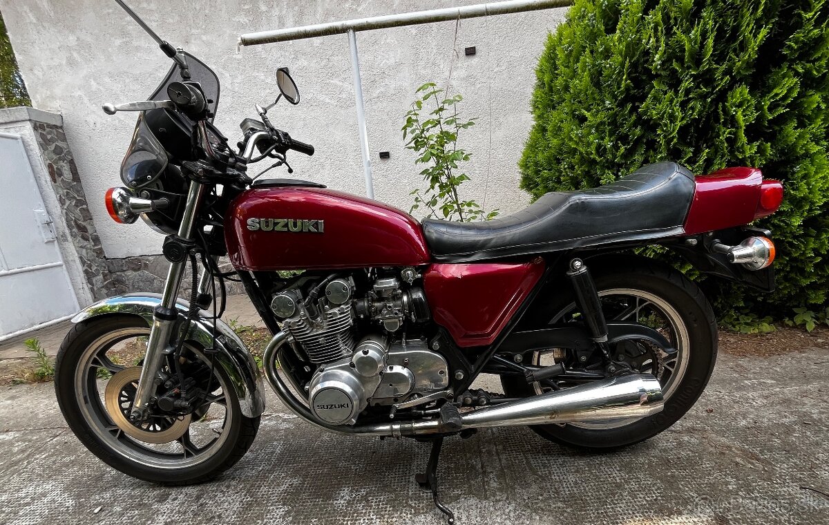 Suzuki GS 550