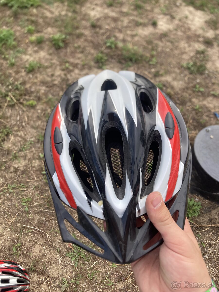 predam detsku prilbu na bicykel
