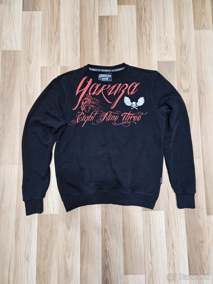 Yakuza mikina