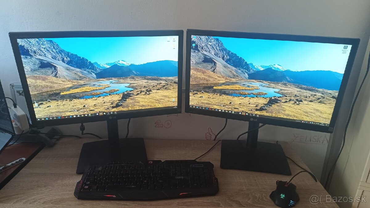 Set monitorov LG
