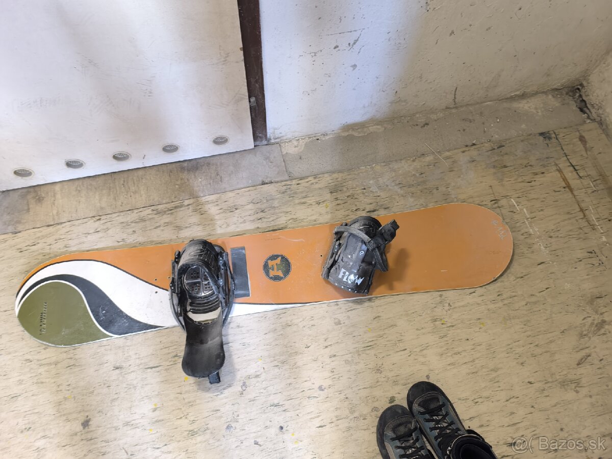 Snowboard cena dohodou