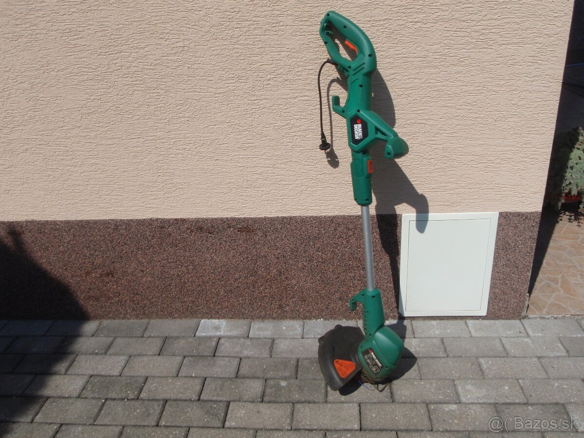 Strunová kosačka Black & Decker GL652