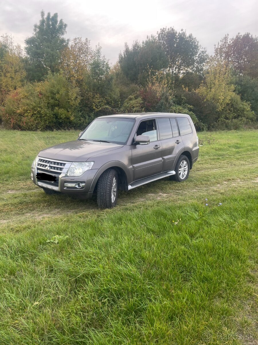MITSUBISHI PAJERO WAGON 3.2DI-D