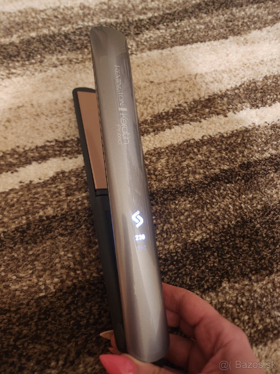 Žehlička na vlasy Remington Keratin Protect
