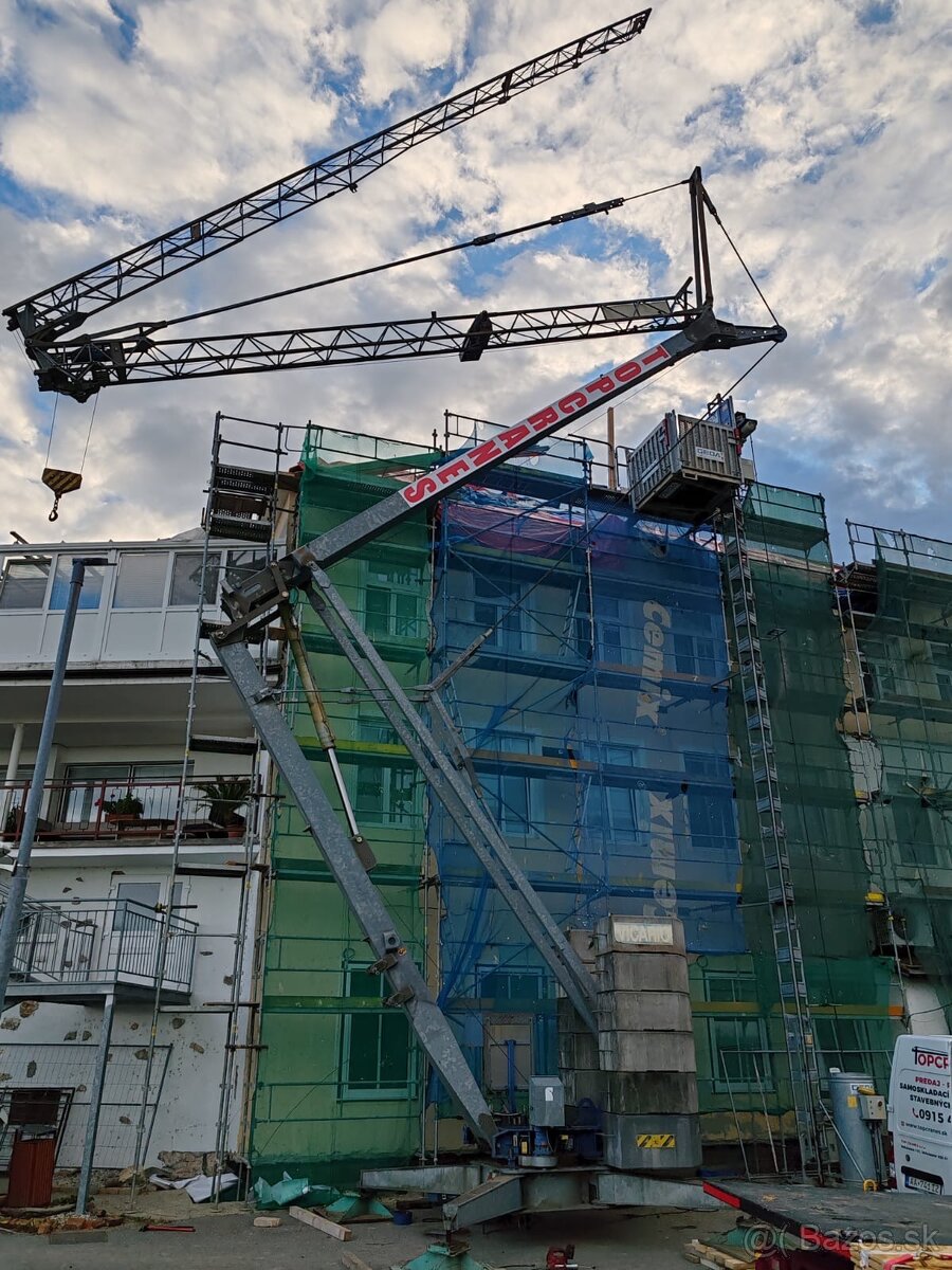 Samo skladaci stavebný žeriav na diaľkové ovládanie