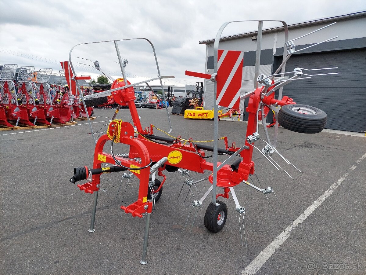 Obracač sena Jar-Met 5,2 m