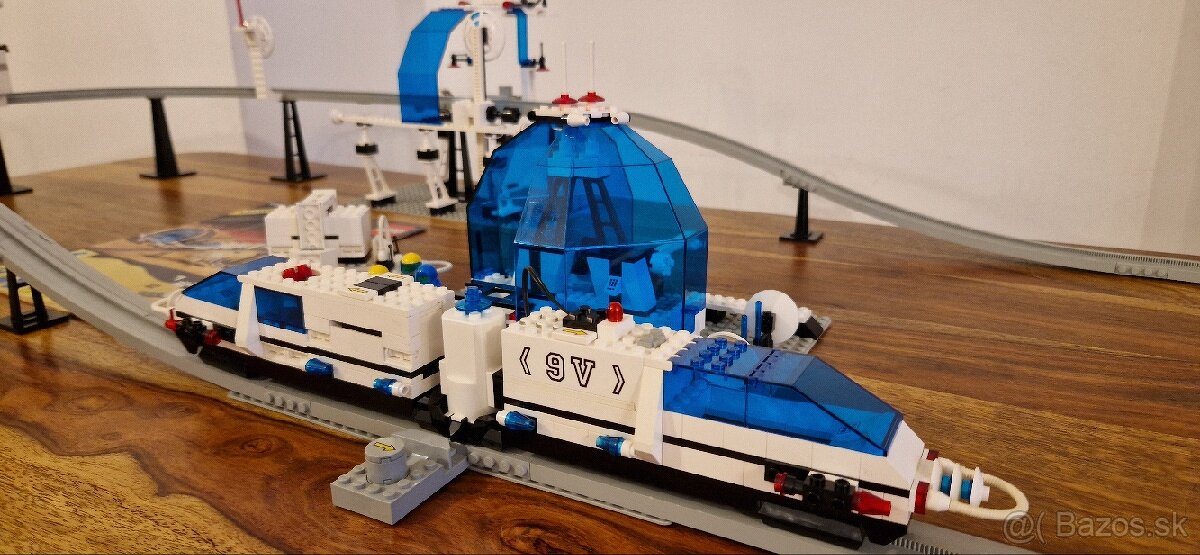Lego 6990 - Futuron Monorail Transport System