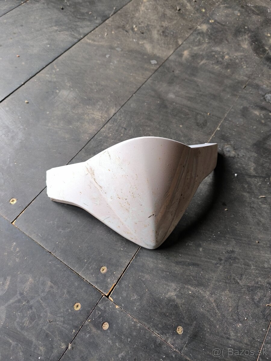 Honda CB1000 kryt masky , blatnik , bocny plast