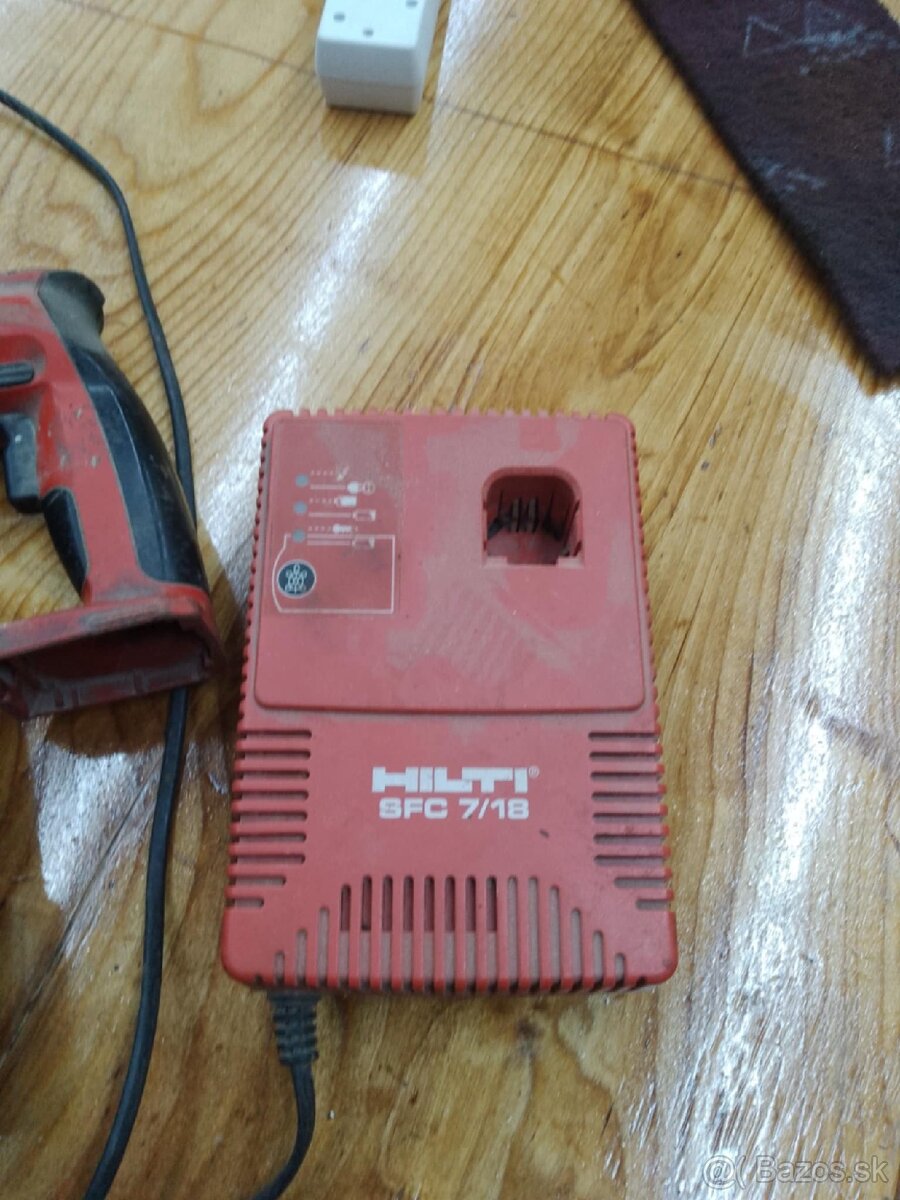 Predám akú vŕtačky Hilti- funkčné