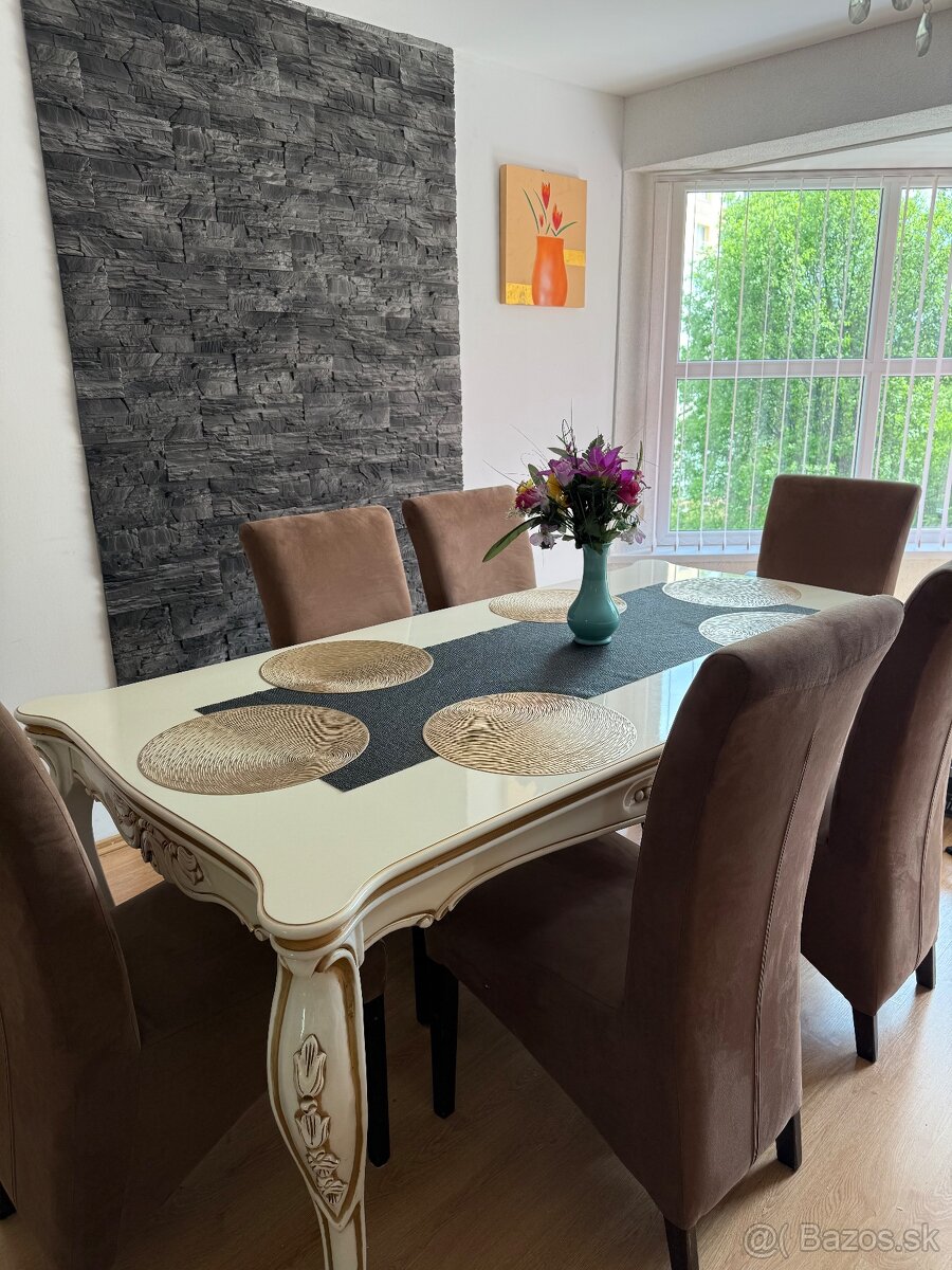 Jedálenský luxusný set