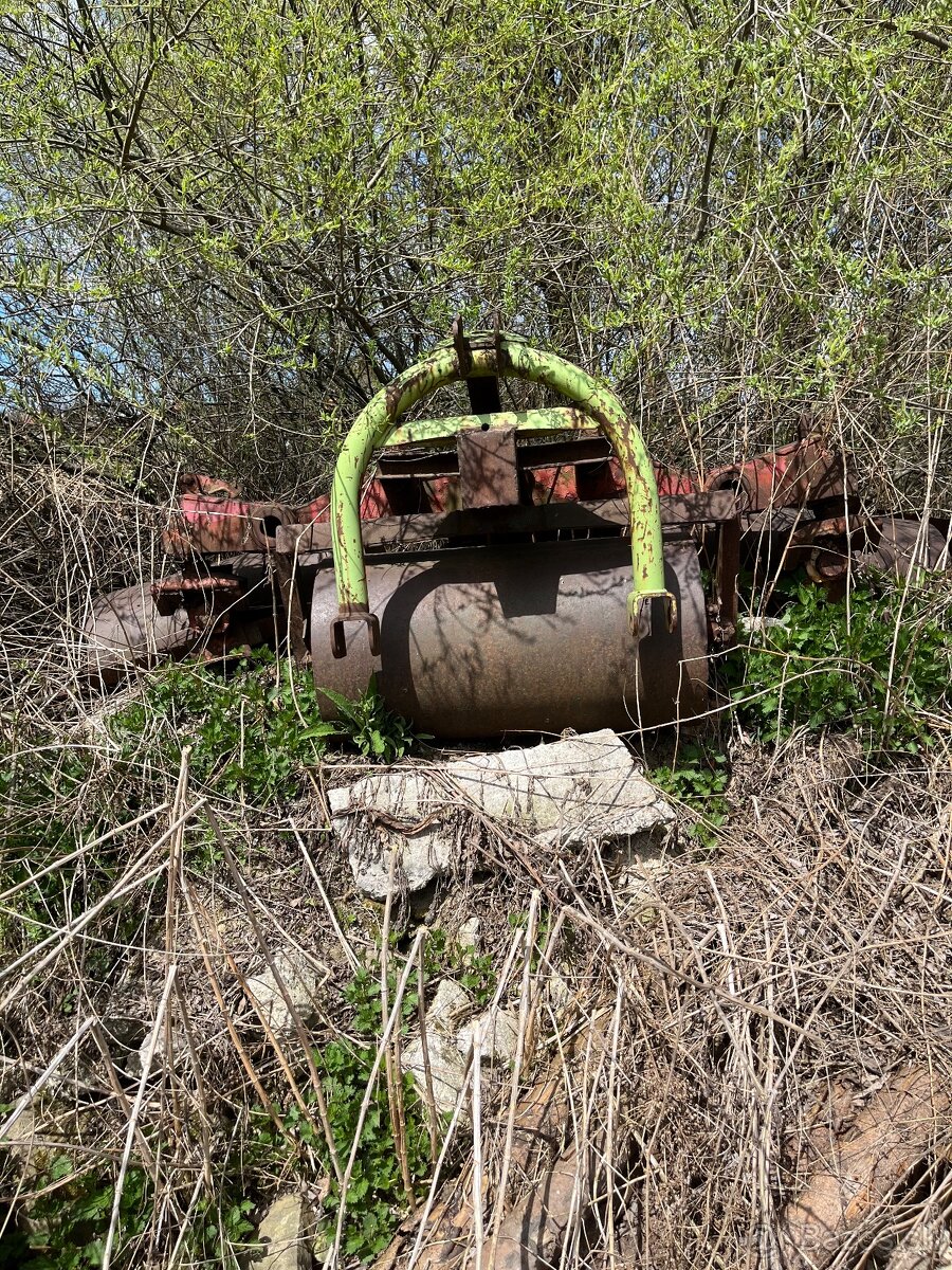 Predám valce za traktor