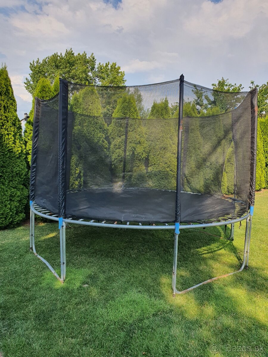 predám trampolinu