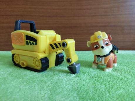 Paw patrol Rubble + zbíjačka