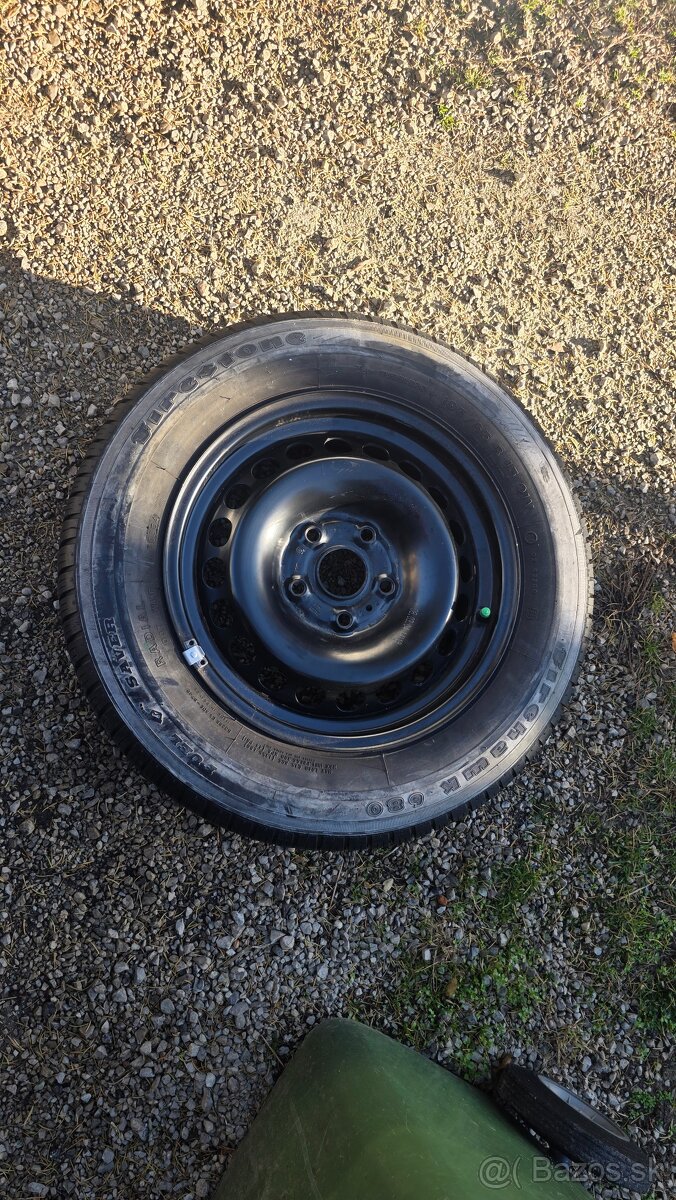 Predam rezervu 195/65 R15 roztec 5x112