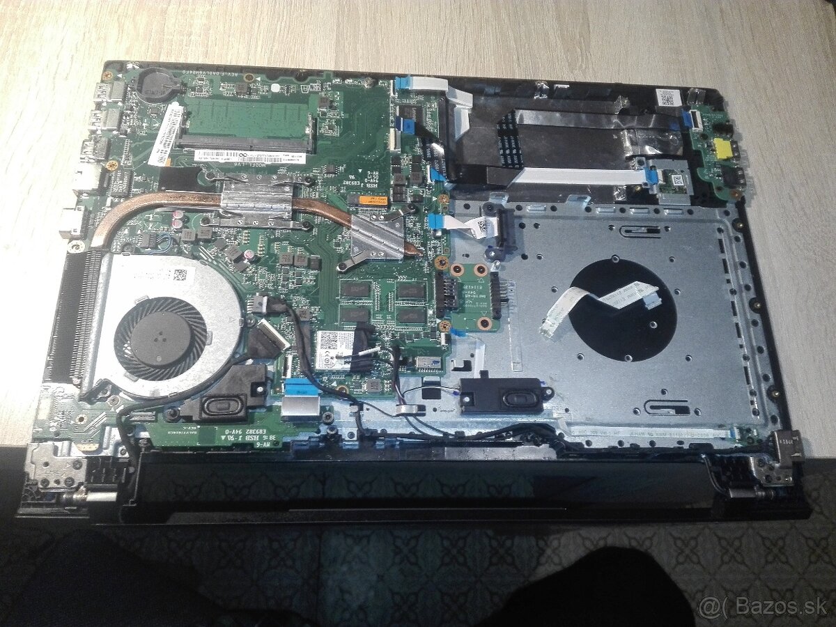 Lenovo V310 V510. Na diely.