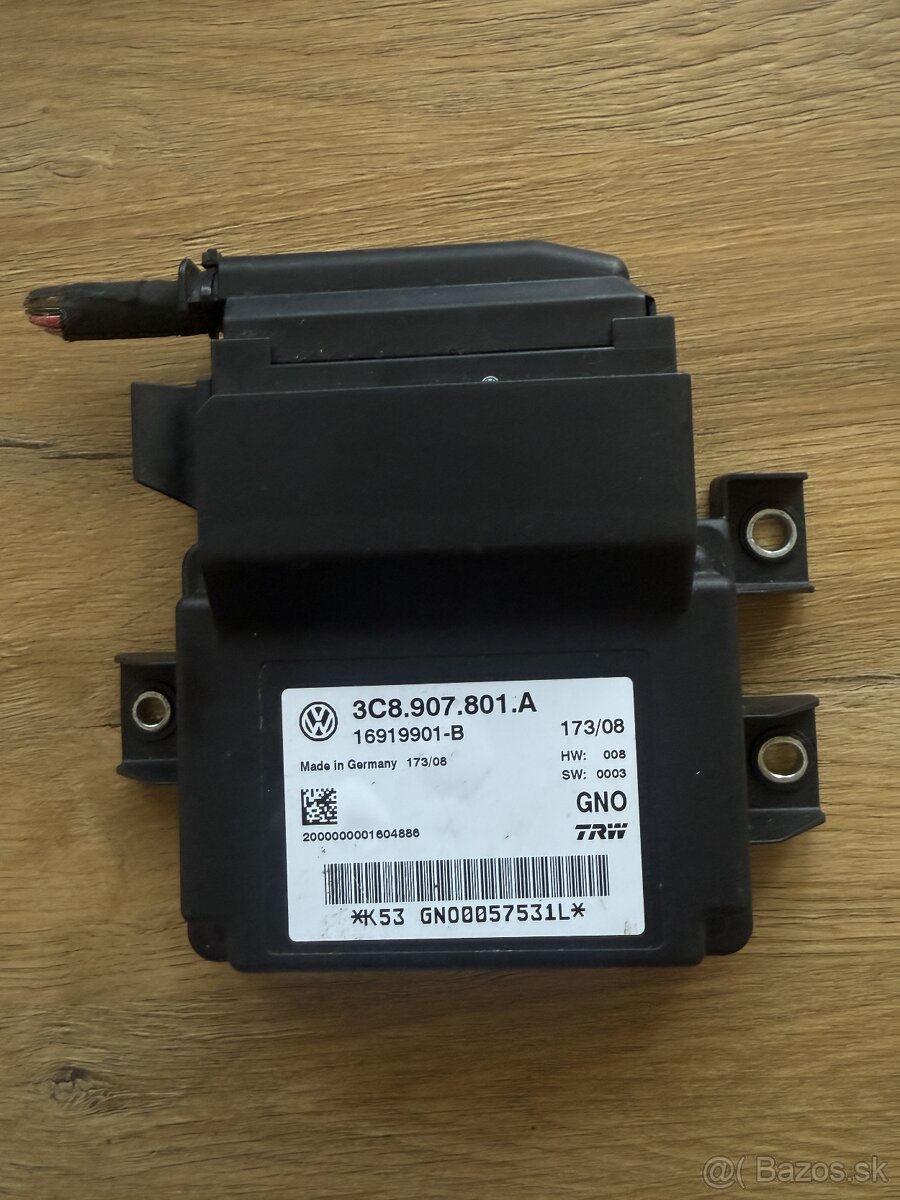 Riadiaca jednotka parkovacej brzdy – 3C8 907 801 A