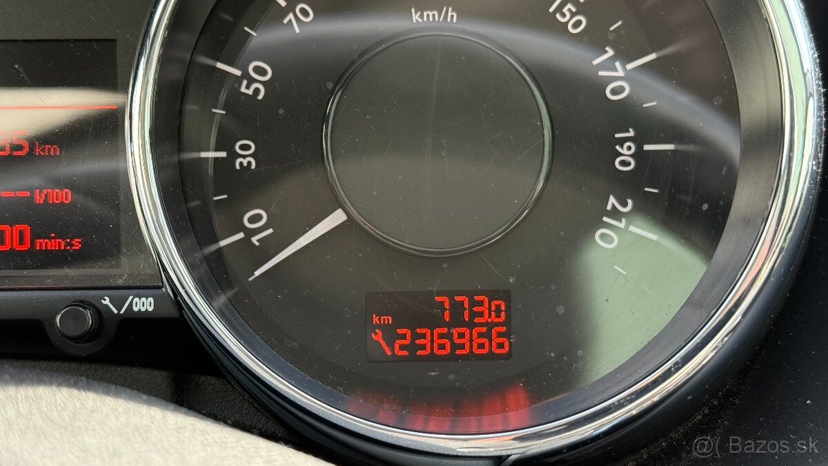 Predám Peugeot 3008 Allure 1.6 Blue HDI 120k