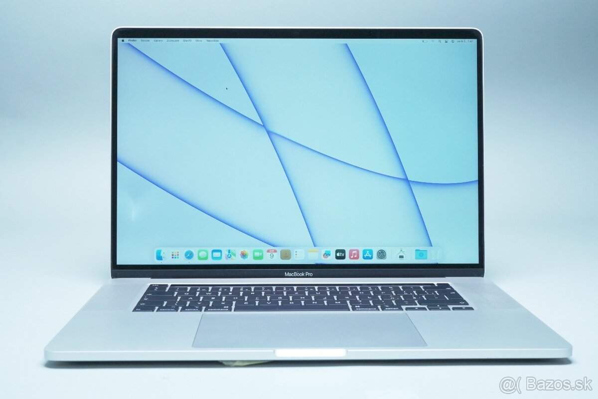 ZÁRUKA/Macbook Pro 16" TB CTO/I9 2.3GHZ/16GB RAM/1TB SSD/CZ