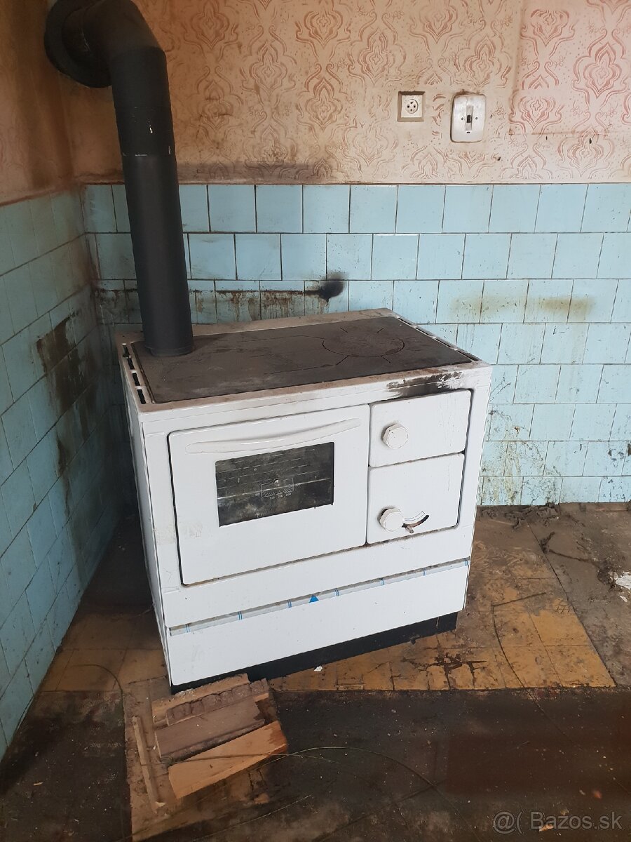 Predam kuchynsku piecku šporak