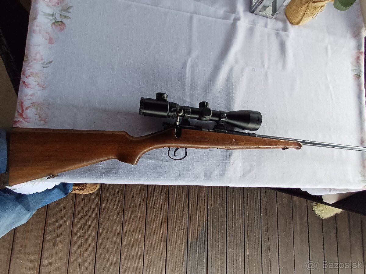 ZKM 451