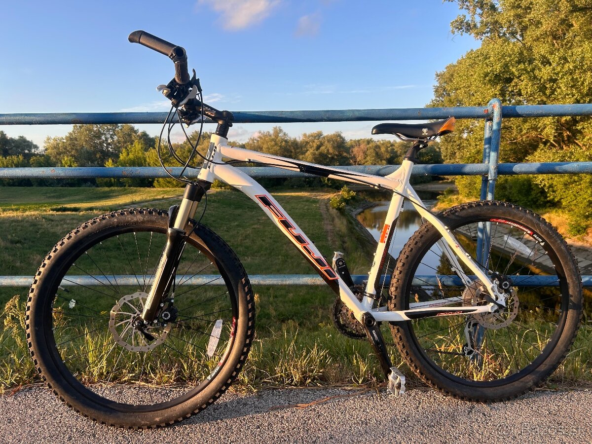 Horsky bicykel Fuji Tahoe