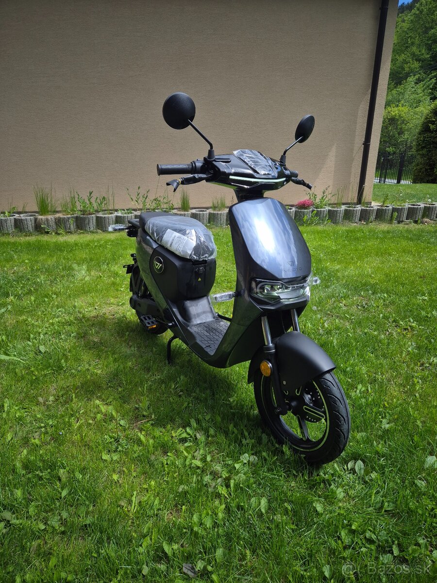 Elektro skuter
