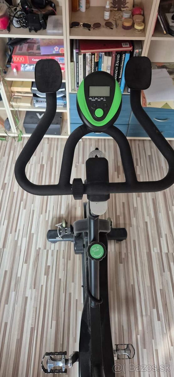 stacionarny bicykel HMC 5006