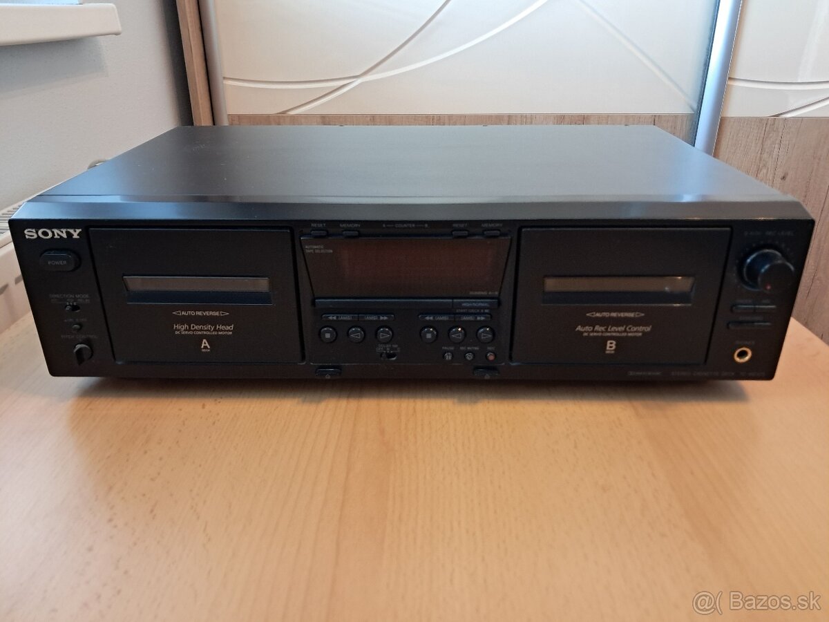 Predám kazetový stereomagnetón Sony TC-WE475