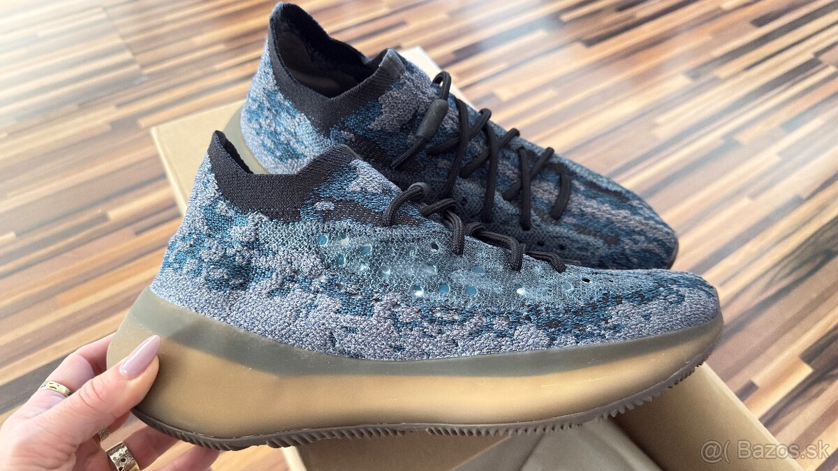 Adidas yeezy boost 380