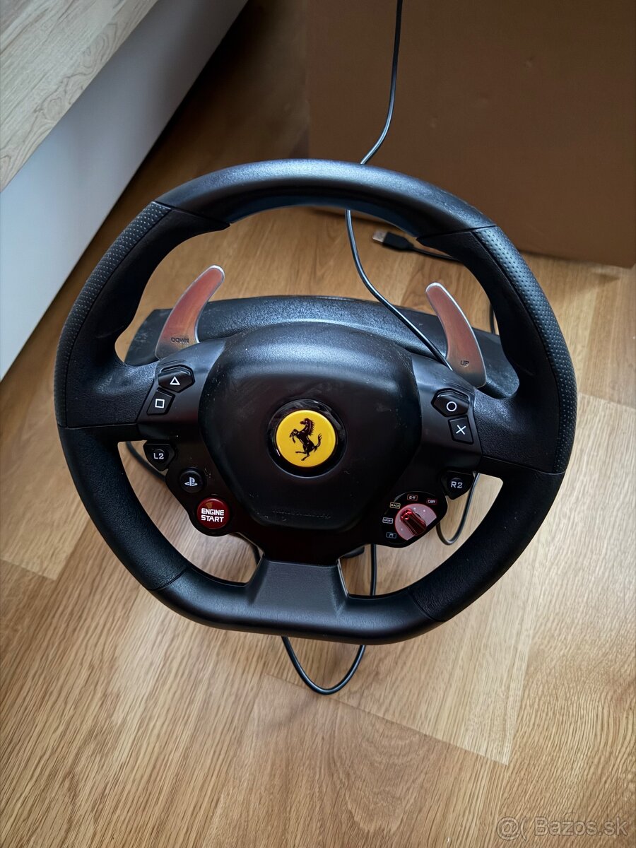 Volant Thrustmaster T80 Ferrari + pedále