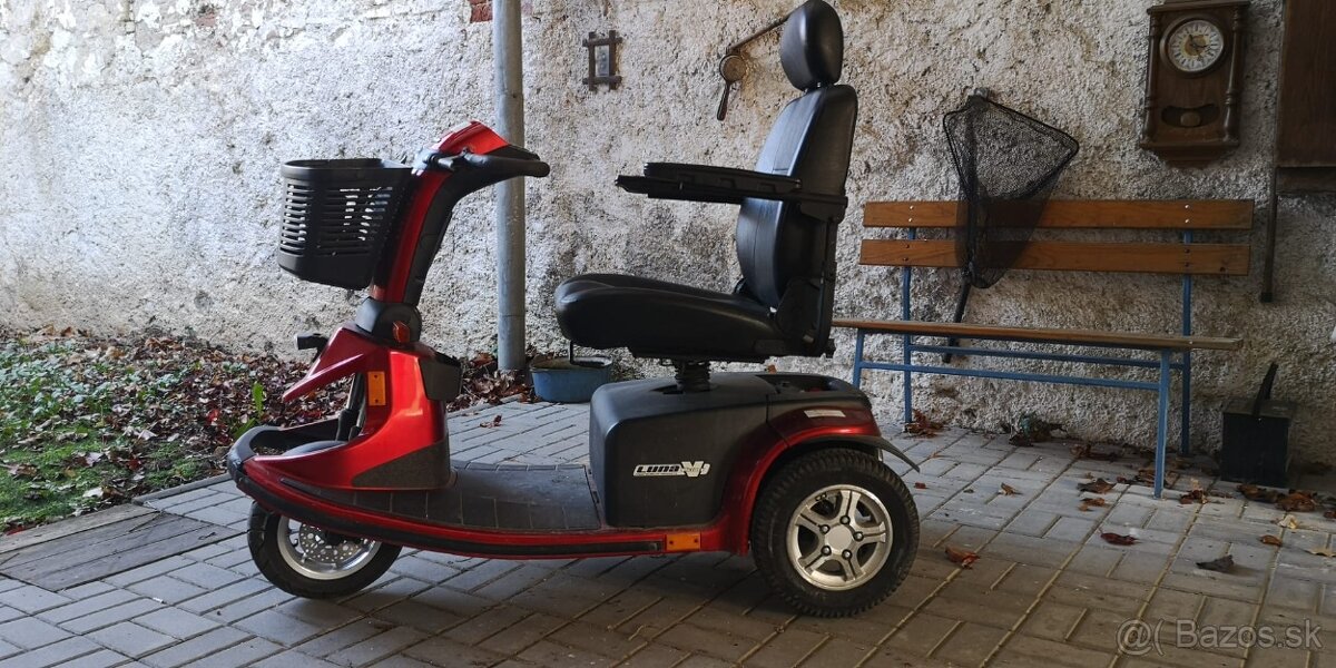 Elektrický invalidný vozík