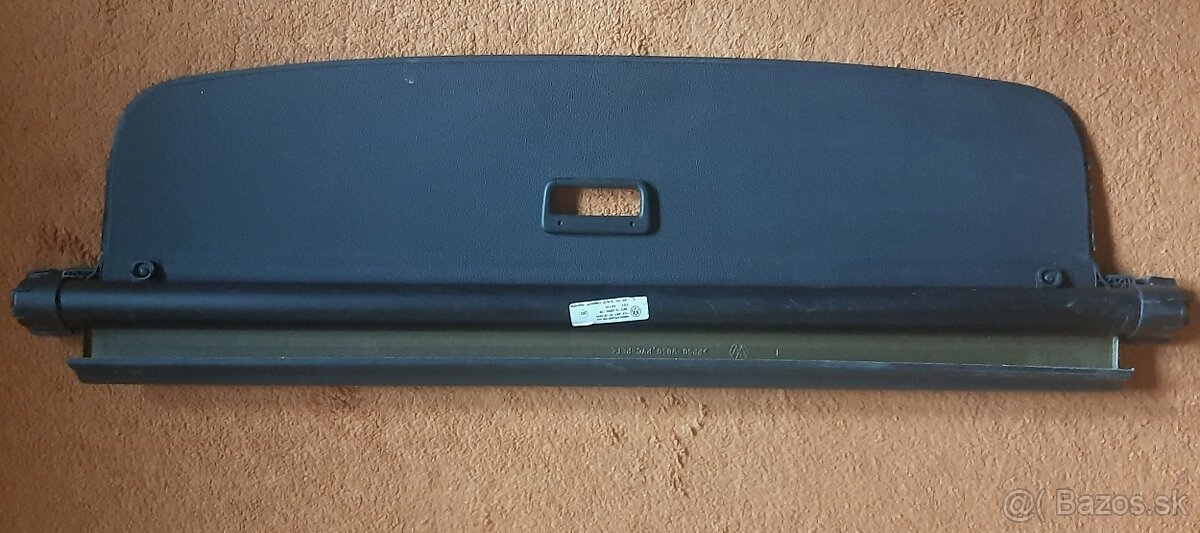 Roleta do kufra na VW GOLF 5 WARIANT