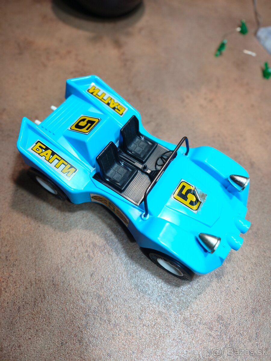 Retro hračka autíčko Buggy 5 / БАГГИ 5