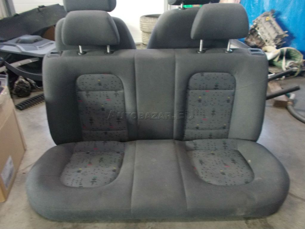 skoda fabia zadne sedenie