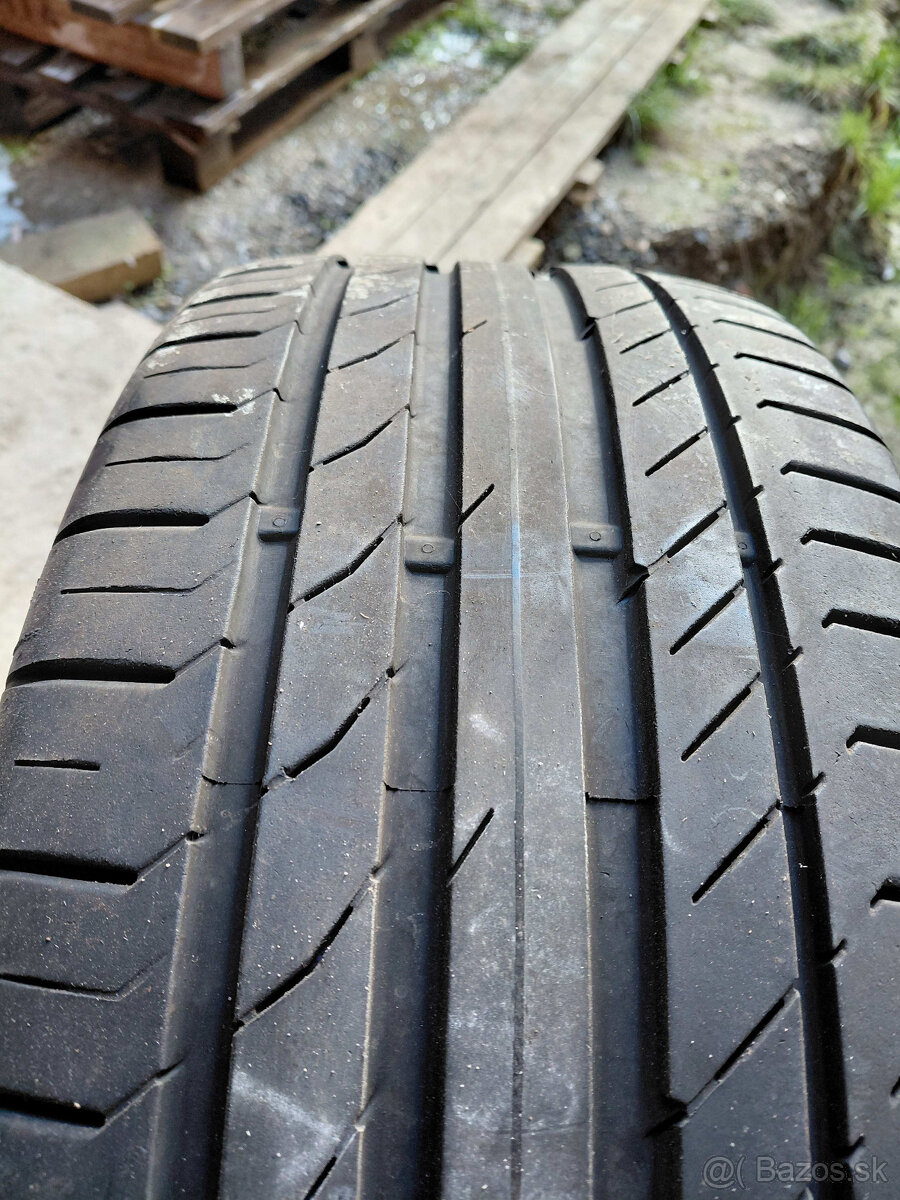 1ks letna Continental 235/55R18
