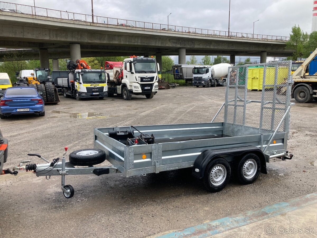 Unikol PB2 KPLP 2700 kg - Príves na prepravu strojov