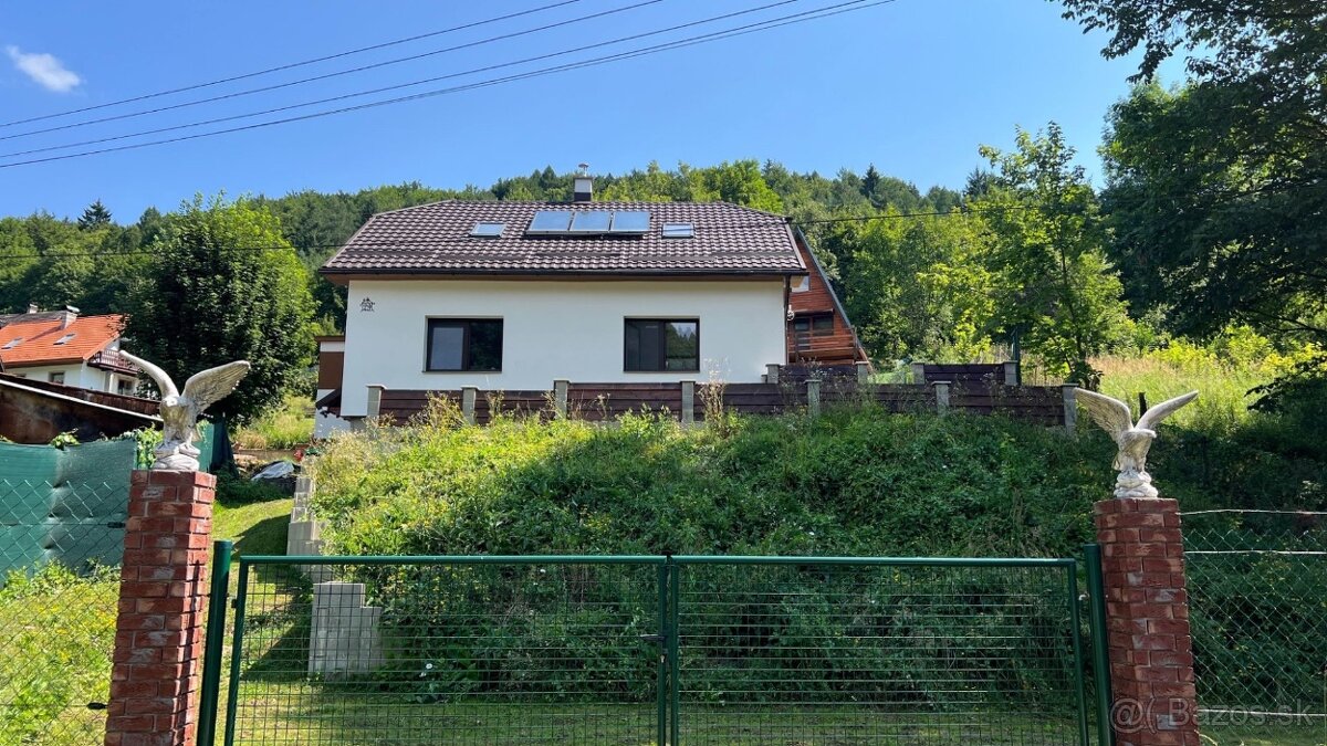 NOVÁ CENA Na predaj: Dvojpodlažný rodinný dom v obci Brieš