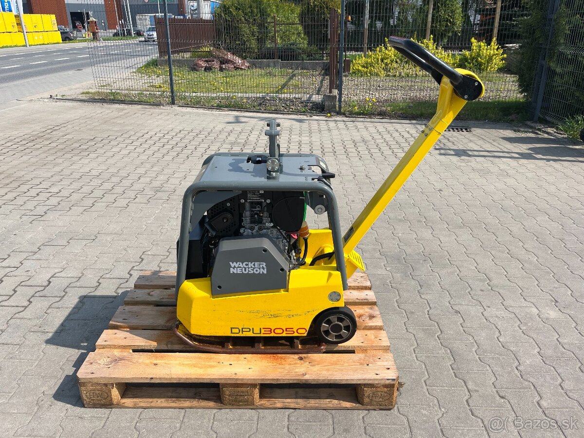 Reverzna vibracna doska Wacker Neuson DPU 3050He, Bomag