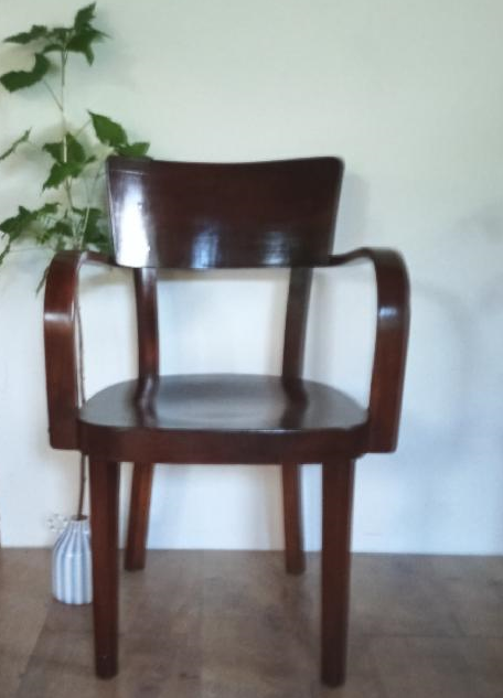 thonet kreslo stolička