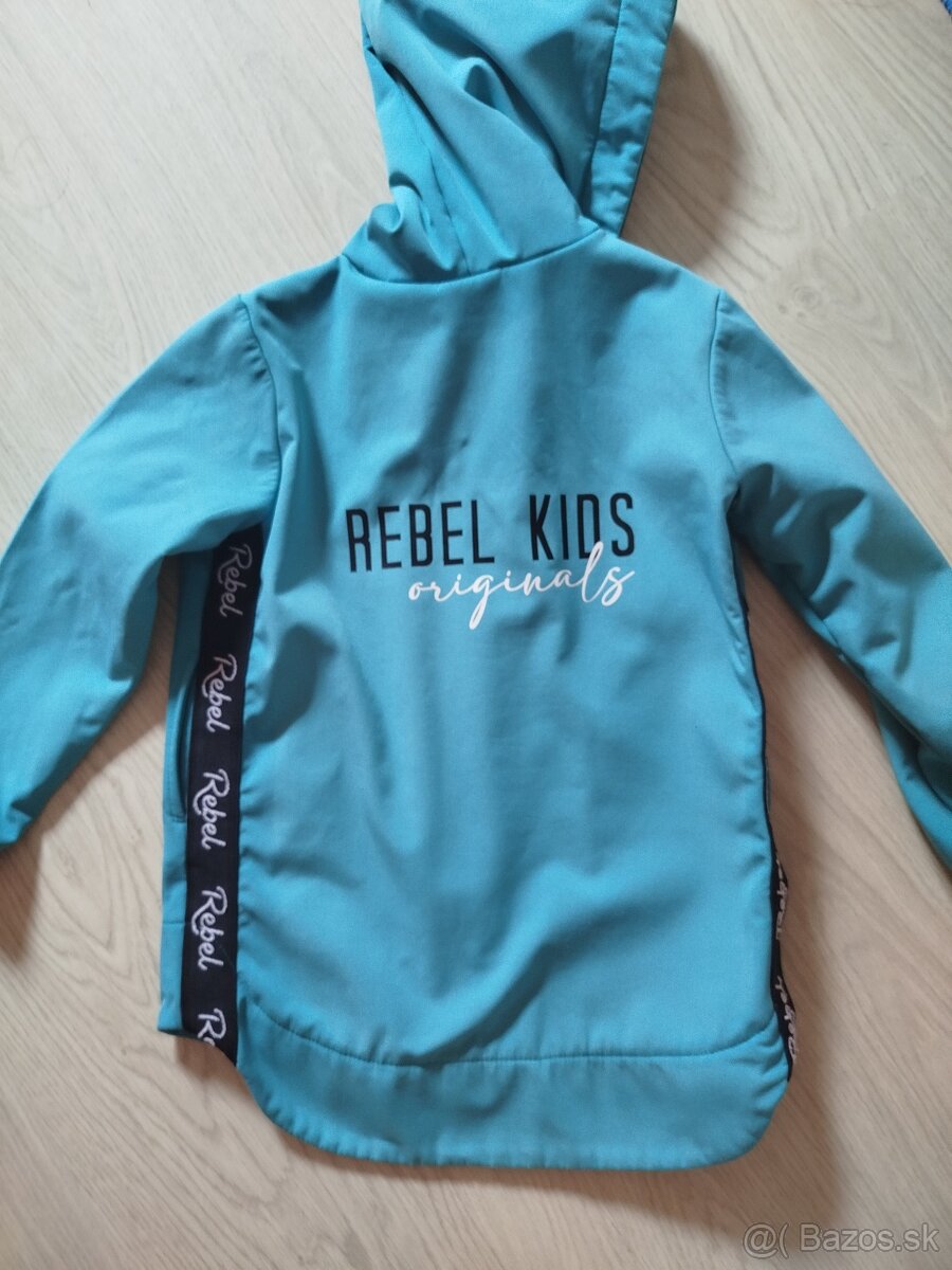 Rebel bunda